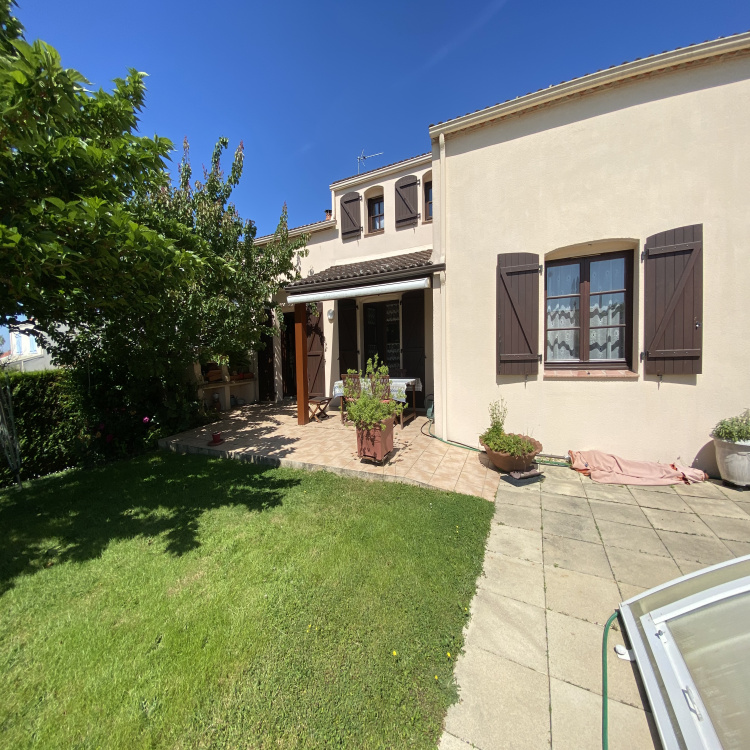 Achat maison ou villa à La RochesurYon Immobilier Sionneau